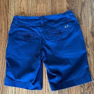 Vineyard Vines Women’s size 00 Herringbone shorts with 9” inseam EUC